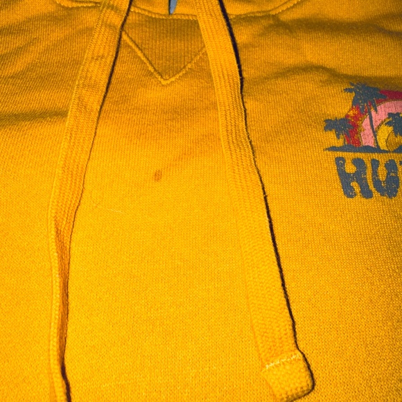 Hurley, Oneil, Champion and Stay Salty Hoodies. 5 total - Picture 8 of 16